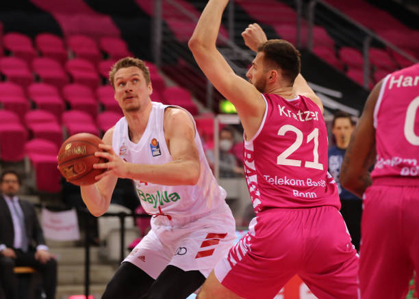 前取得了世 前取得了世